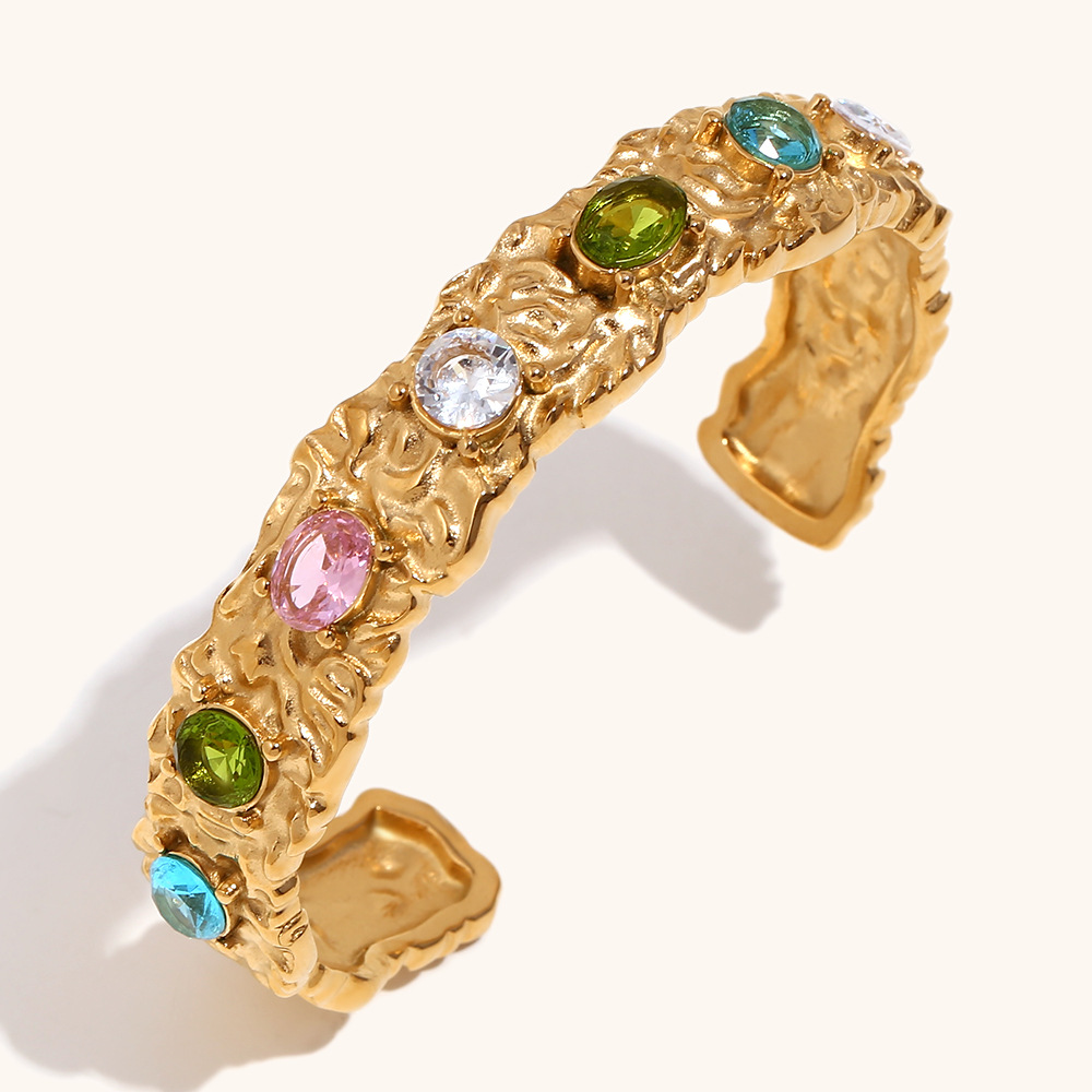 1:Irregular deep colored diamond cast bracelet-gold color