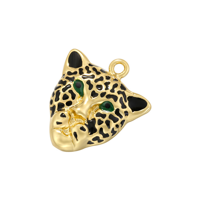 7:Vd1610 golden leopard head pendant