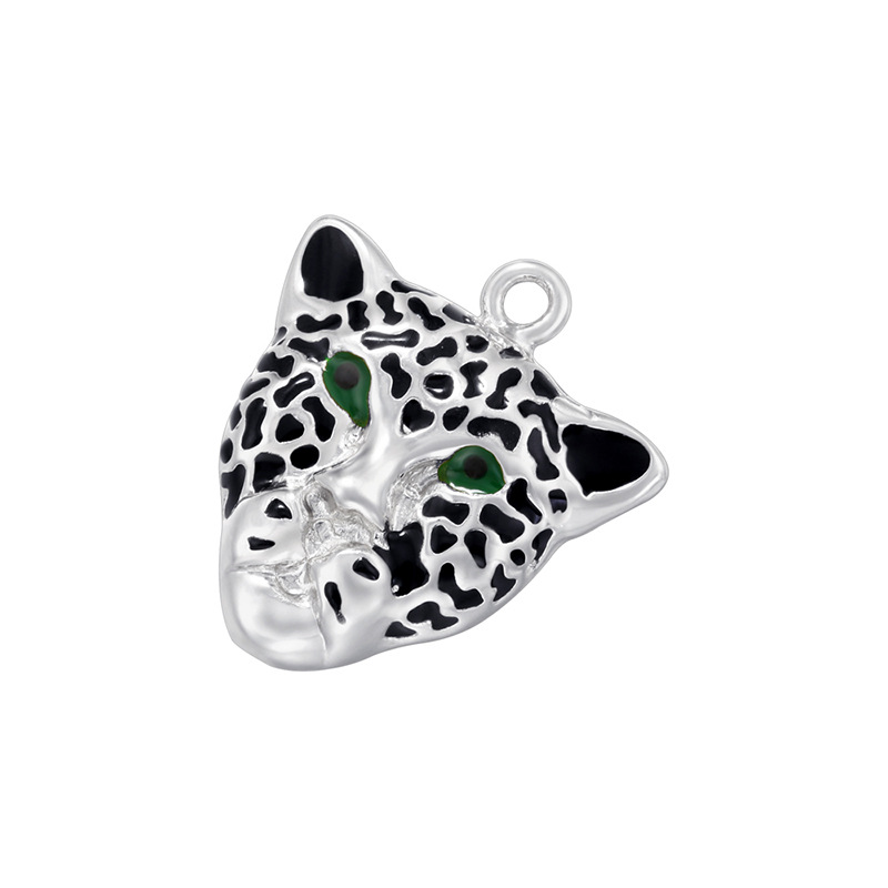 8:Vd1610 white gold leopard head pendant