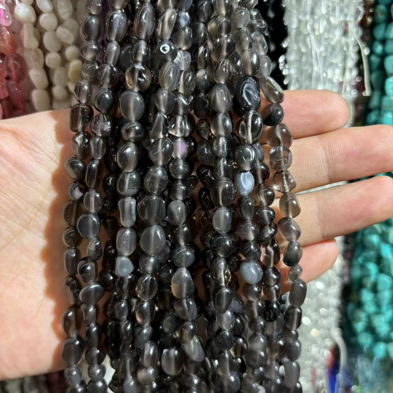 black agate 6-8mm (about 55 pieces)