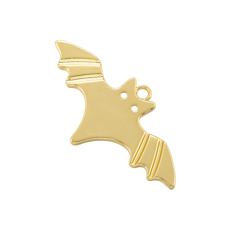 1:Vd1626 golden bat pendant