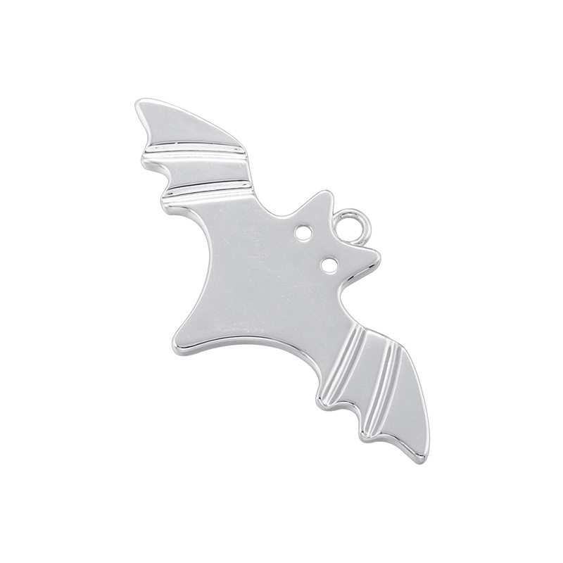 2:Vd1626 white gold bat pendant