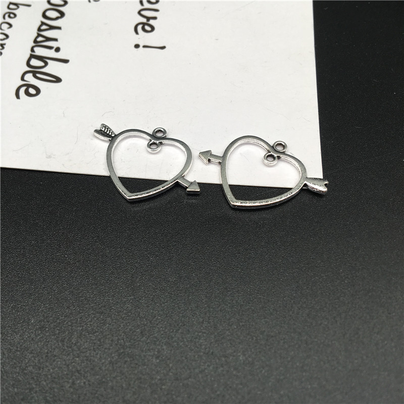 2:couleur argent antique