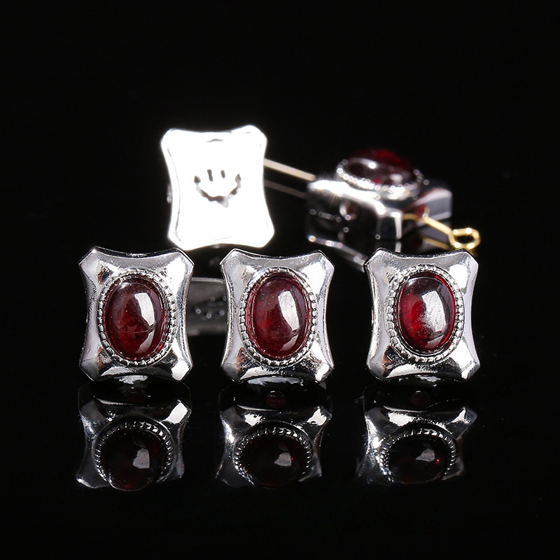 Natural garnet 13*11*7.5mm