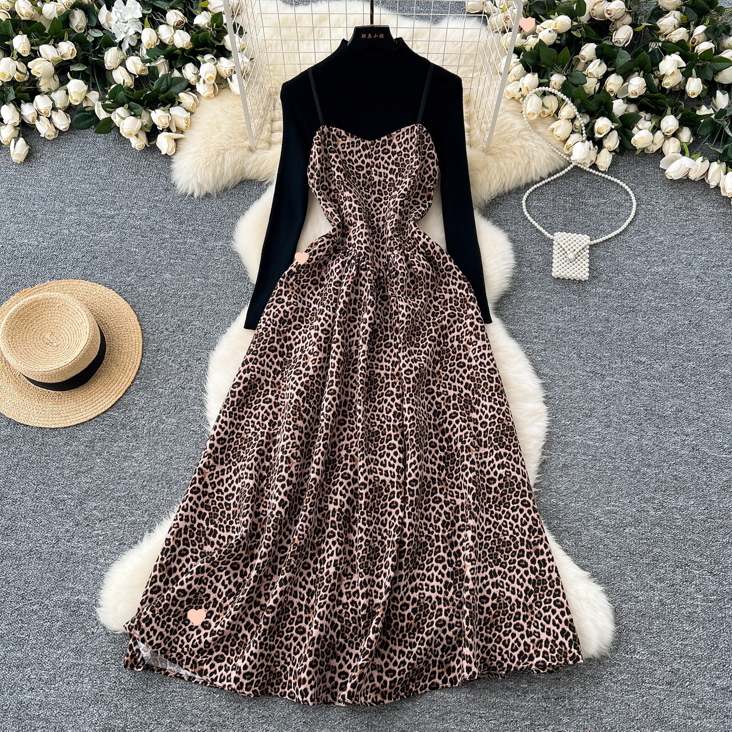 Small leopard print apricot