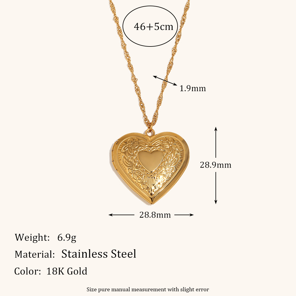 1:Big love photo box pendant necklace-gold