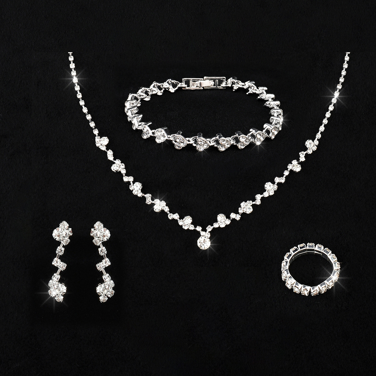 3:Silver four-piece set