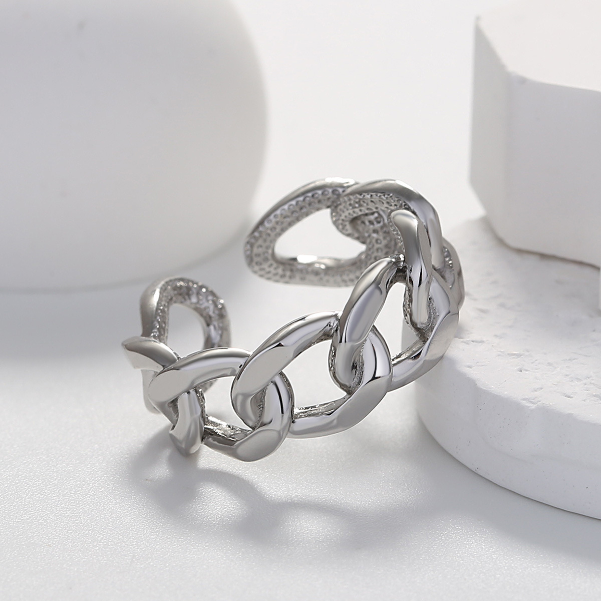 2:Cuban chain link ring (white gold)