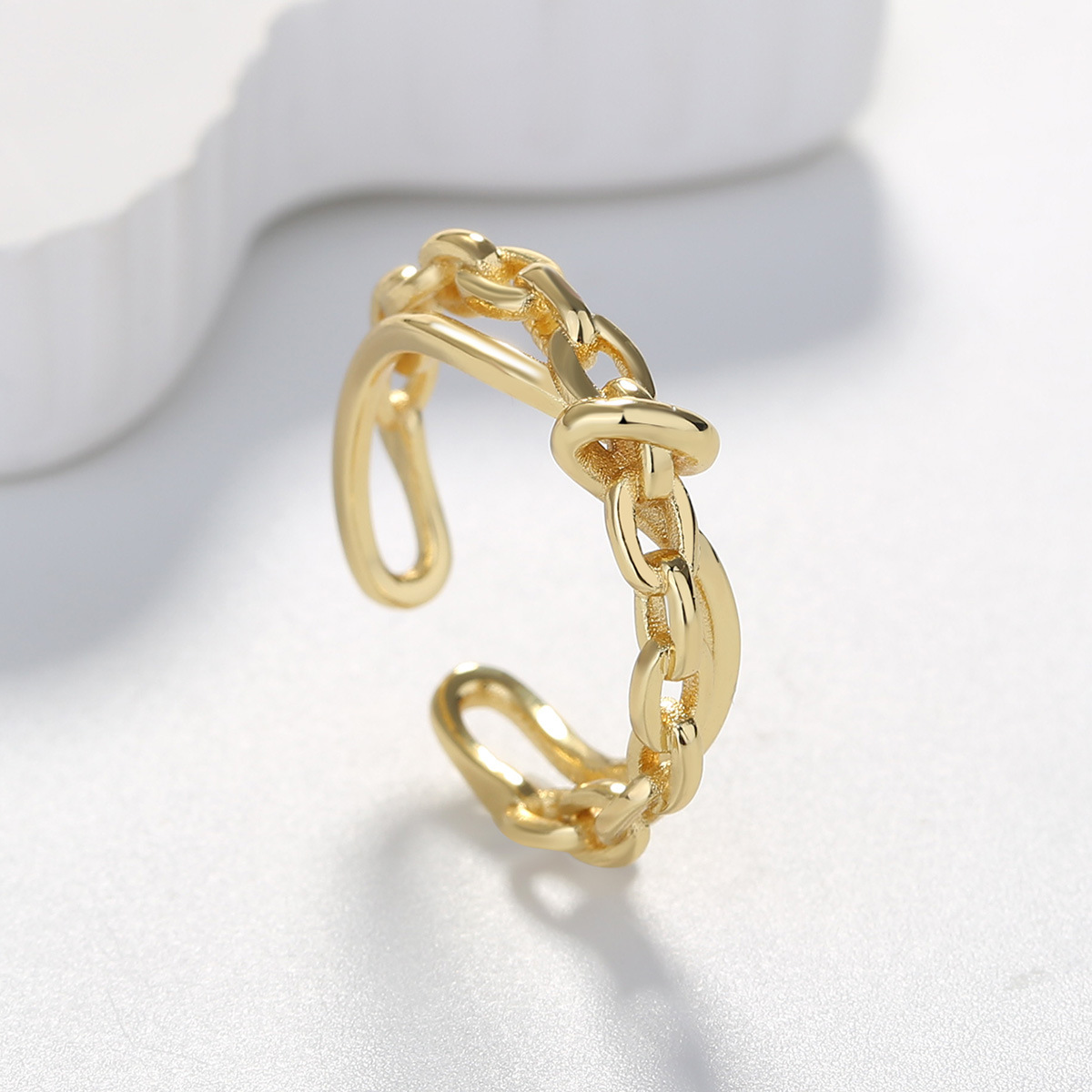 5:Chain Cross Ring (Gold)