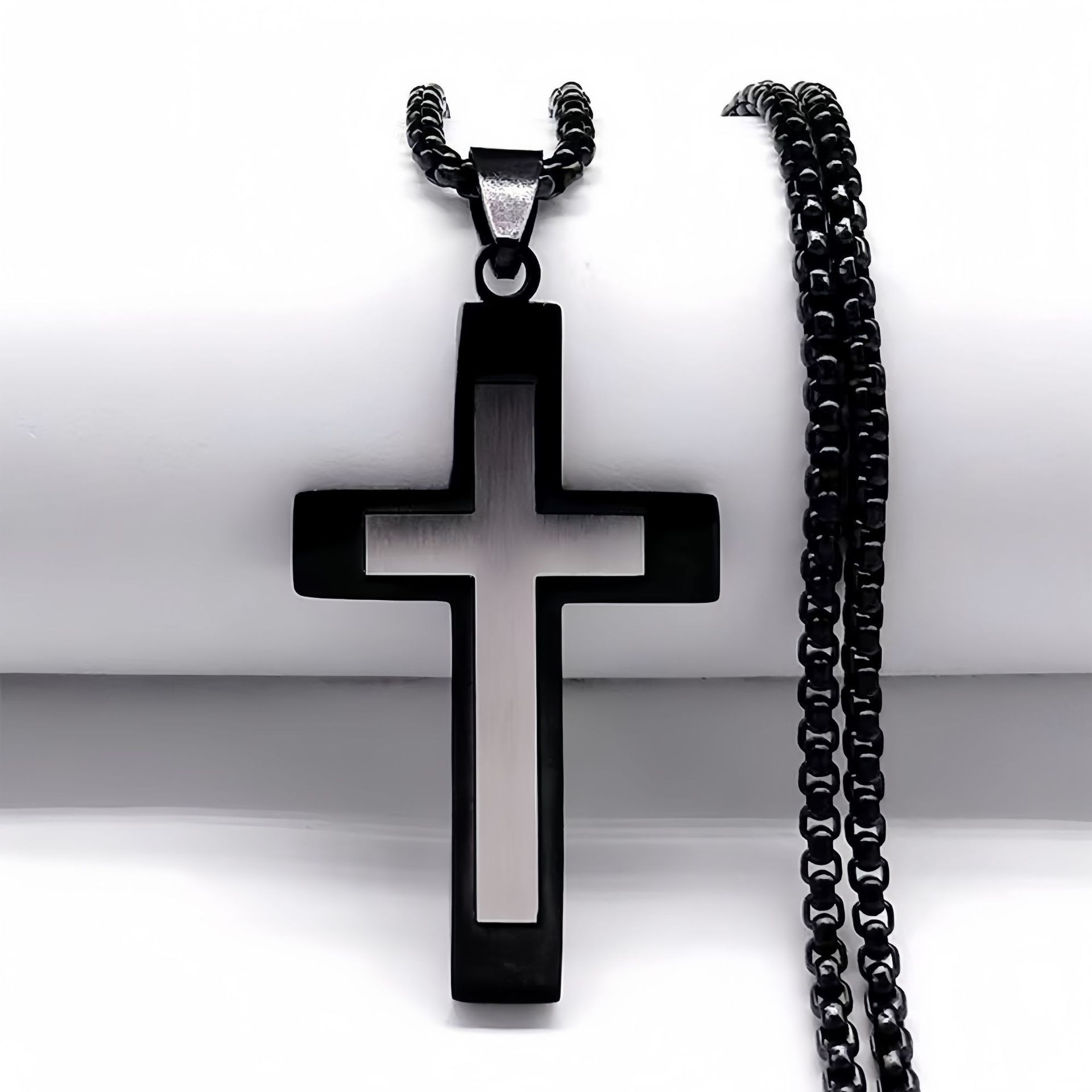 2:Color block cross black necklace