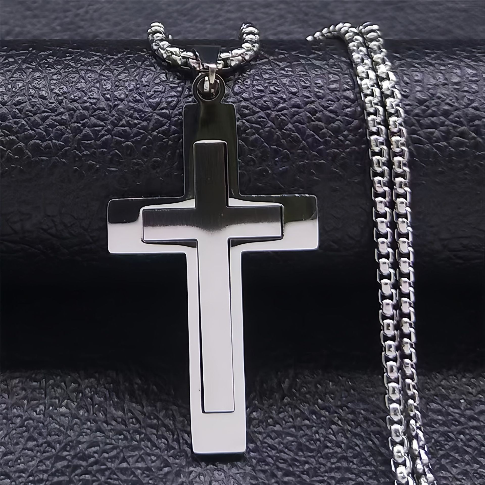 3:Color block cross steel necklace