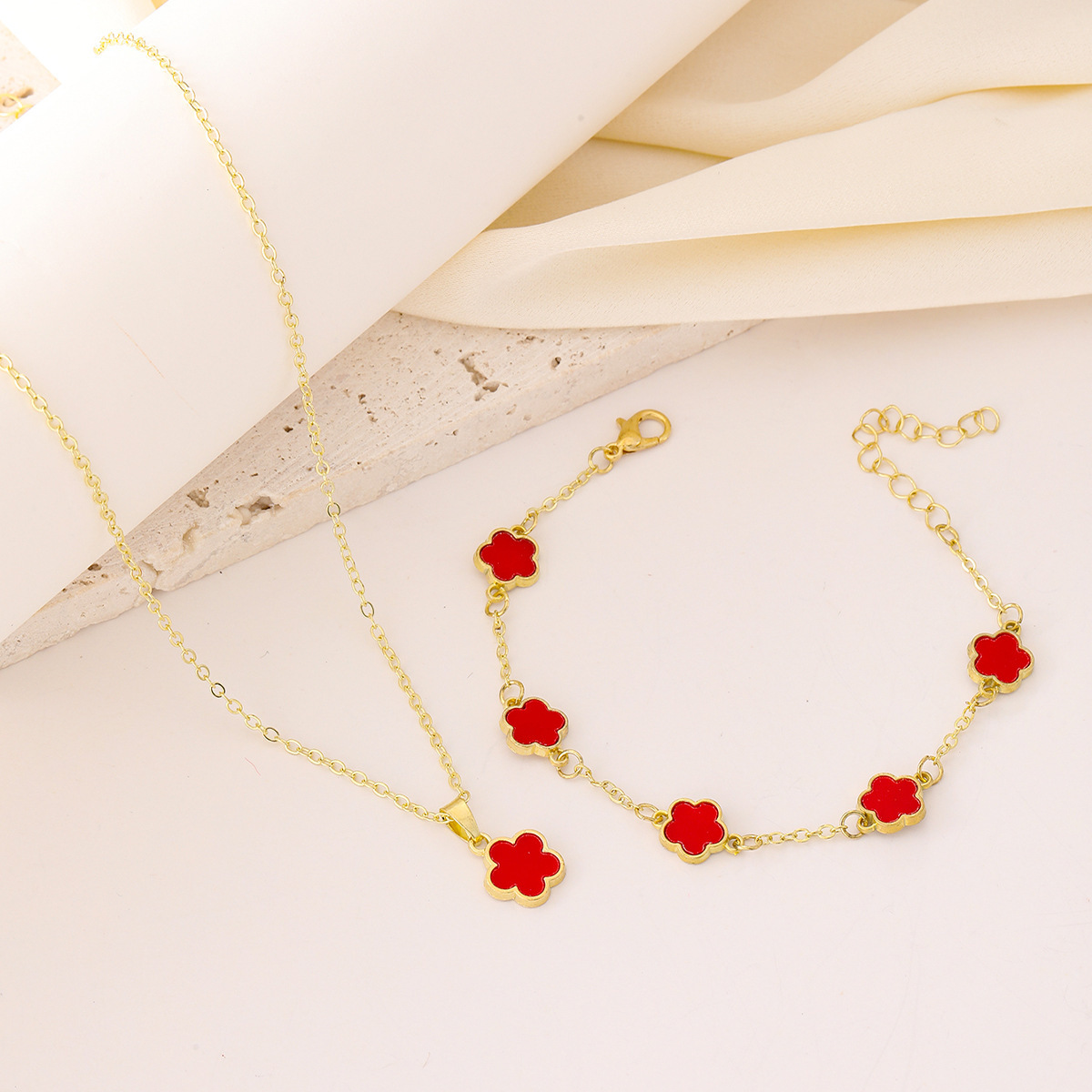 2:Br24y0534-2 (necklace + bracelet)