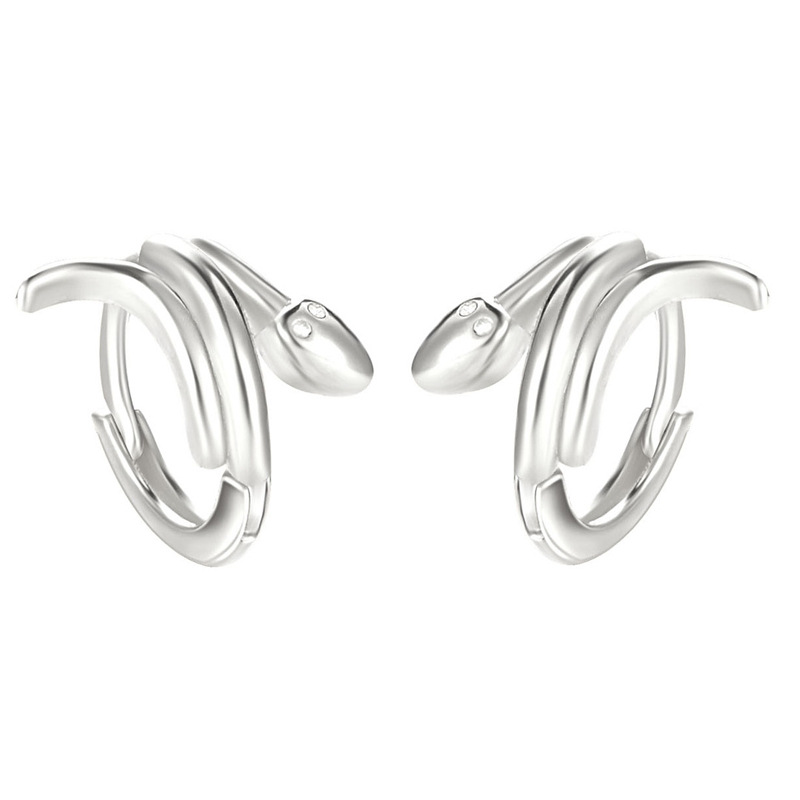 1:A pair of white gold snake earrings