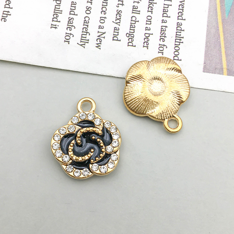 6:1 PCs kc gold single hole rhinestone flower pendant 15*17mm-2g-16543