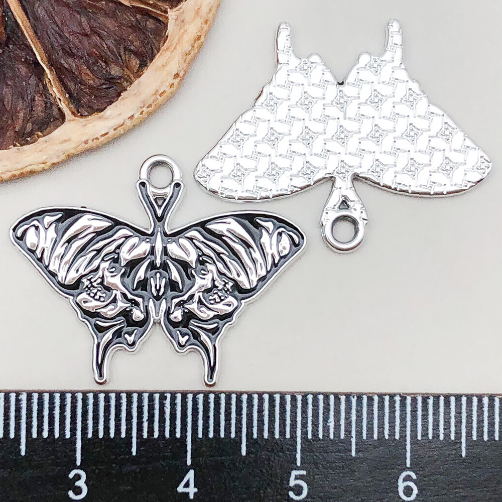 9:1 black oil dripping halloween butterfly 22*28mm-1.8g-19390