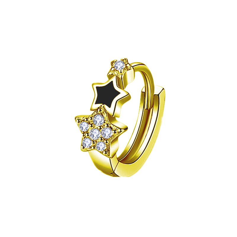 2:One gold Black Star ear buckle