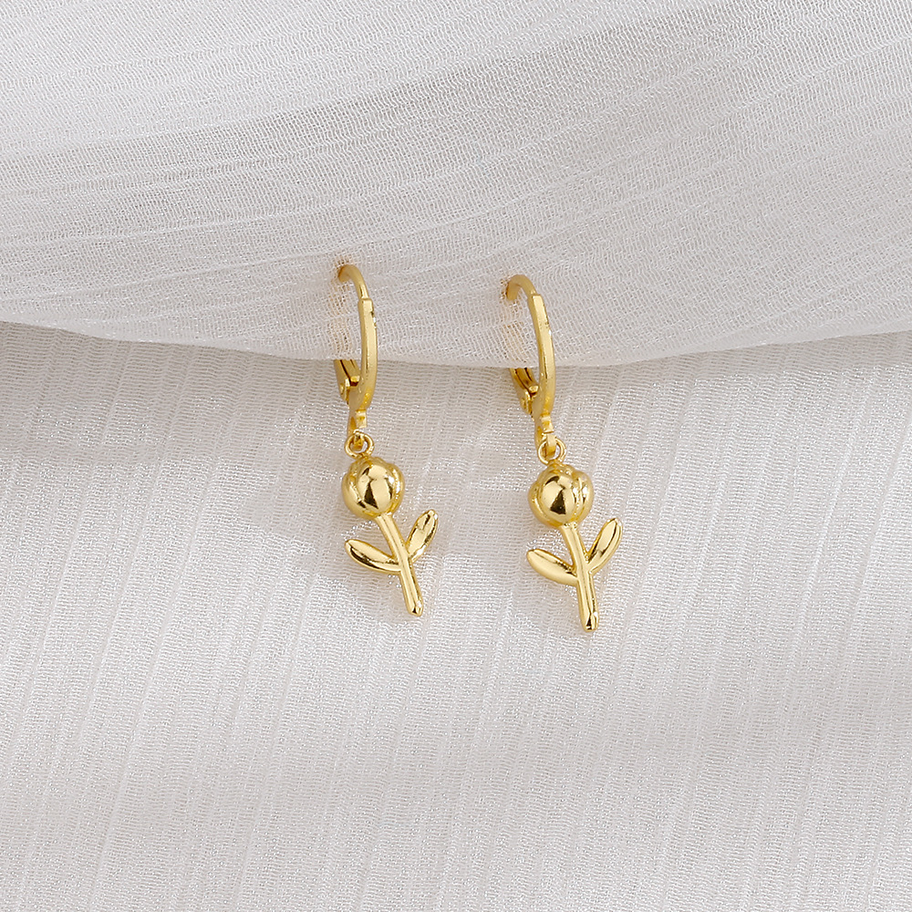 2:Tulip earrings (gold color)