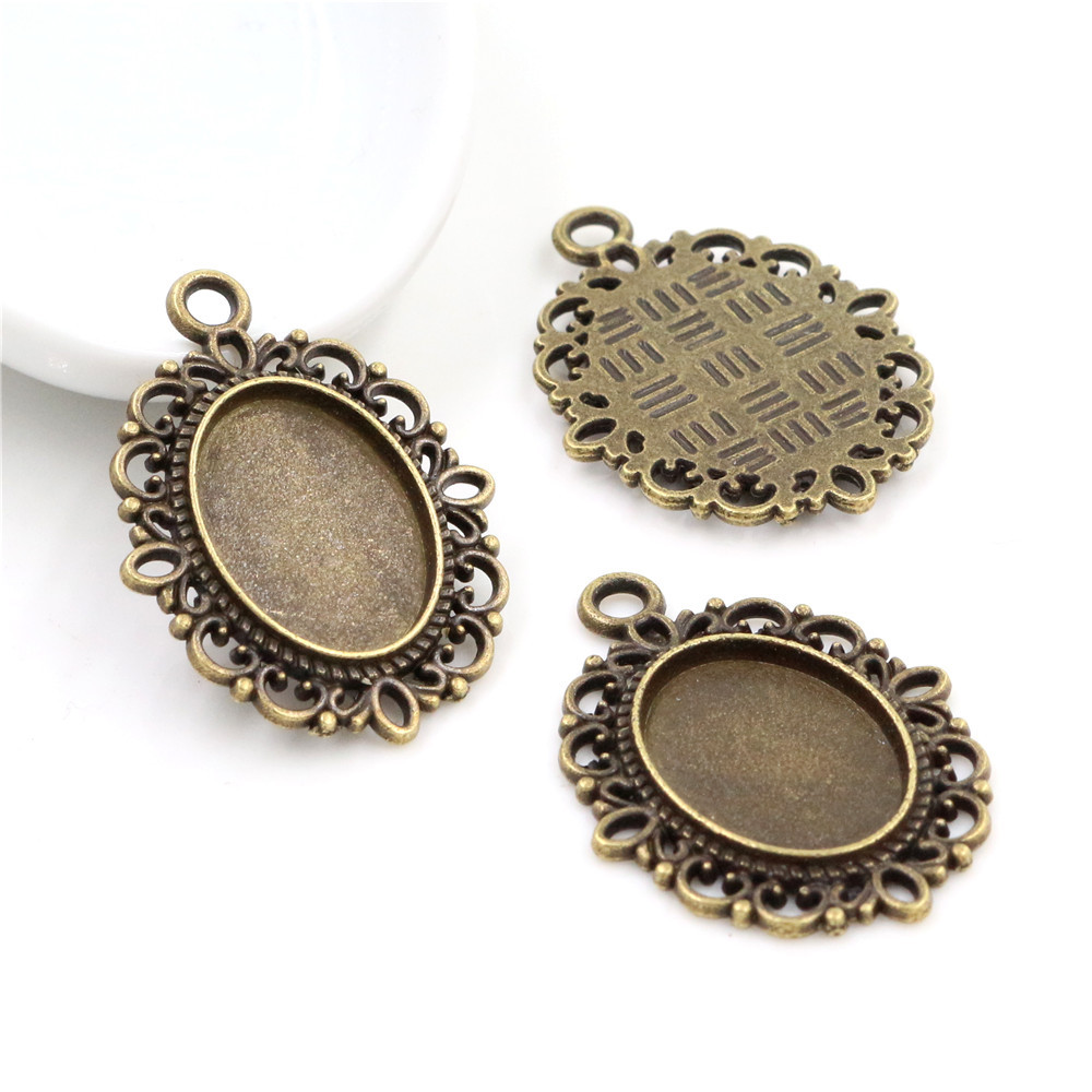 2 antike Bronzefarbe