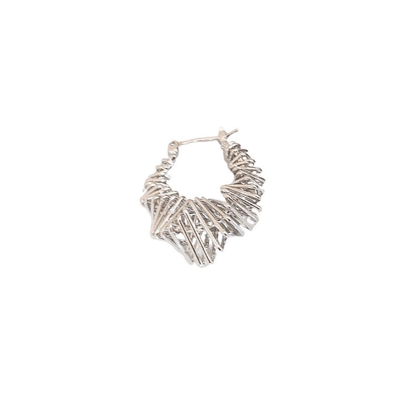 1:A White Gold irregular triangular fold circle ear buckle