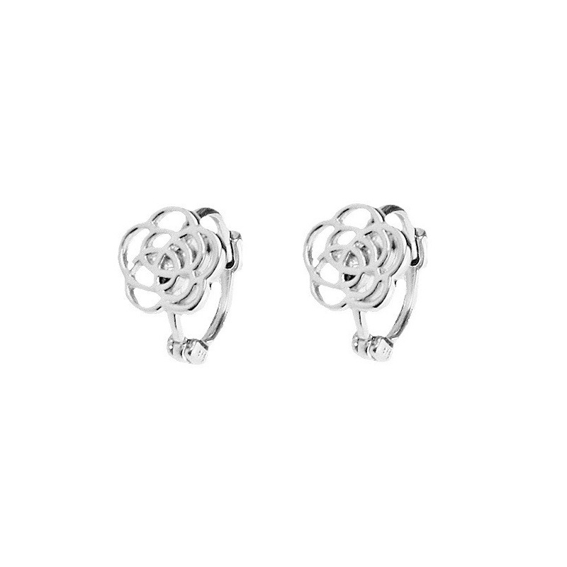 1:Pair of white gold camellia earrings