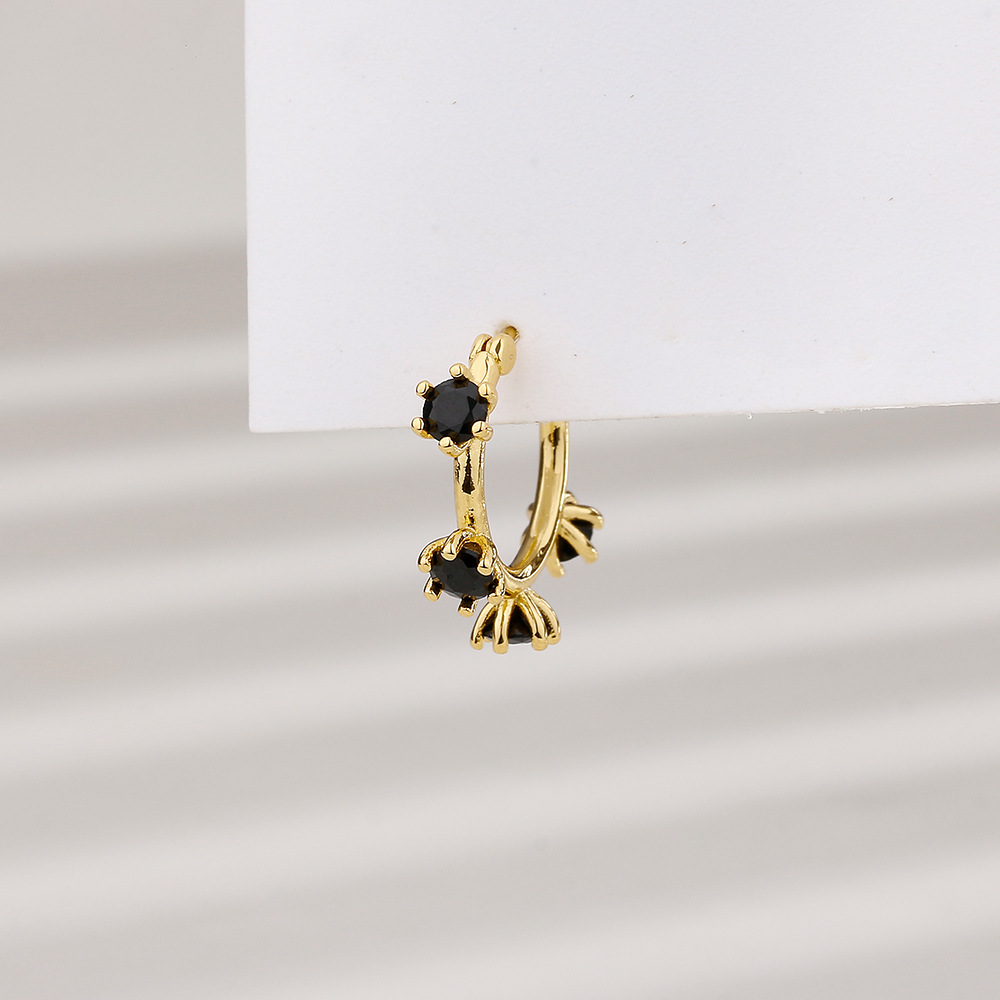 2:One zircon flower earring (gold)