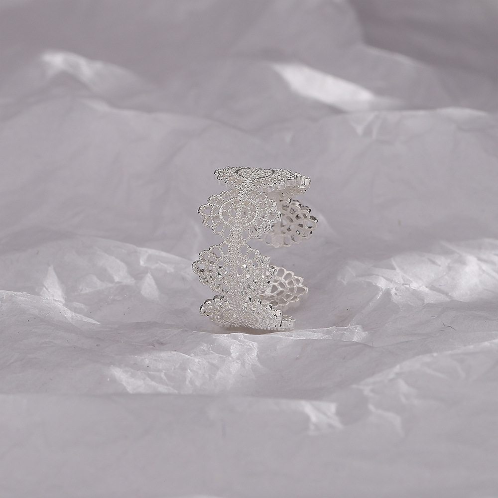 1:Silver Cutout Lace Ring