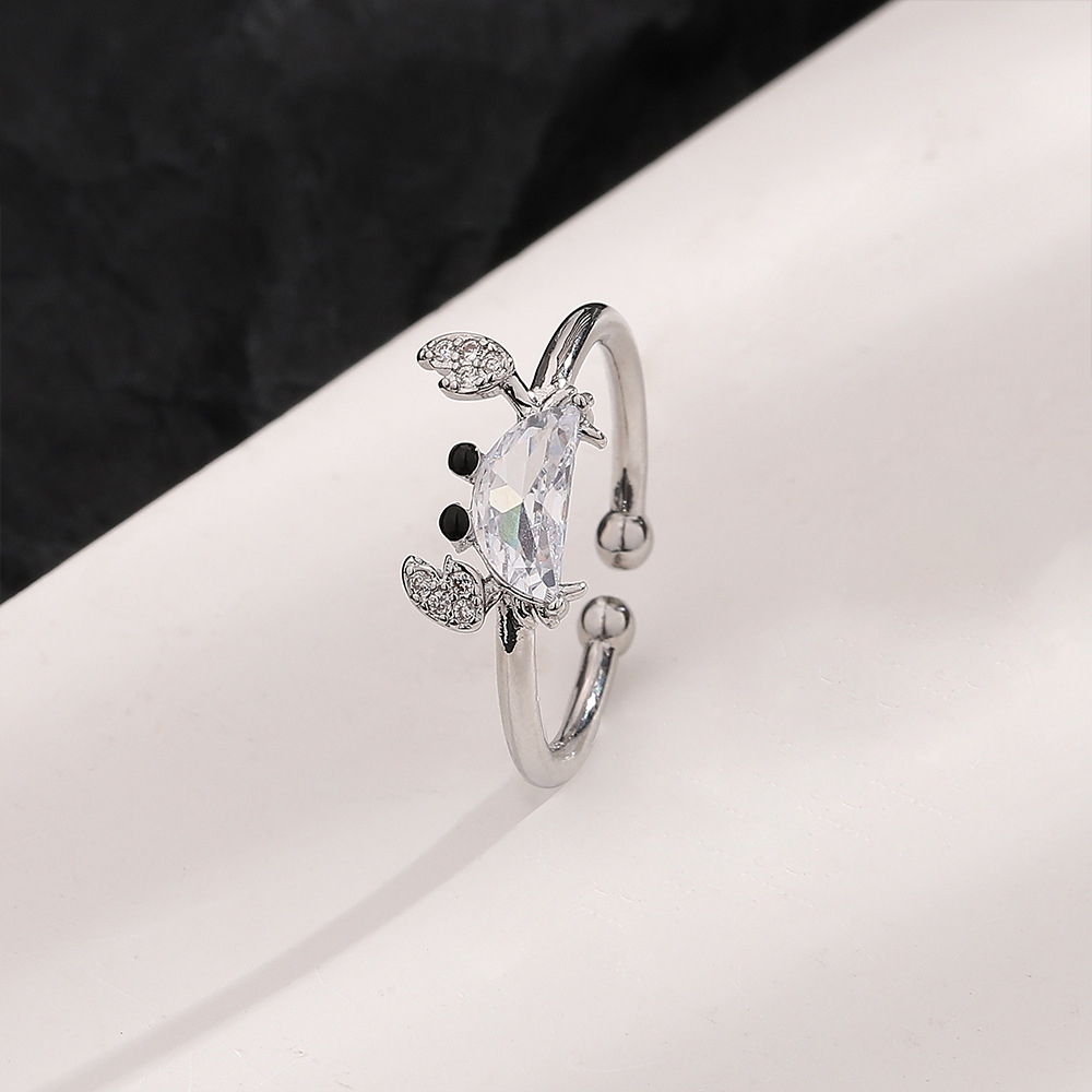 1:White Gold zircon crab ring