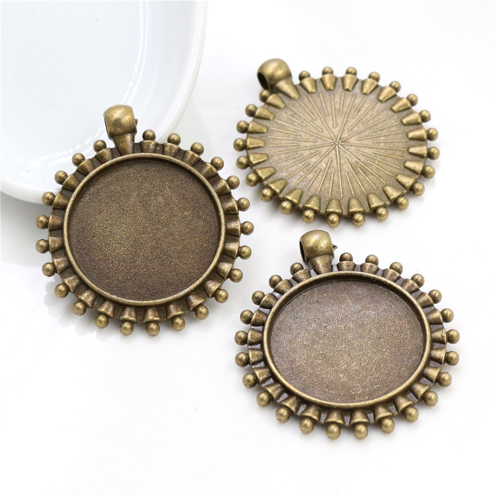 2 antike Bronzefarbe