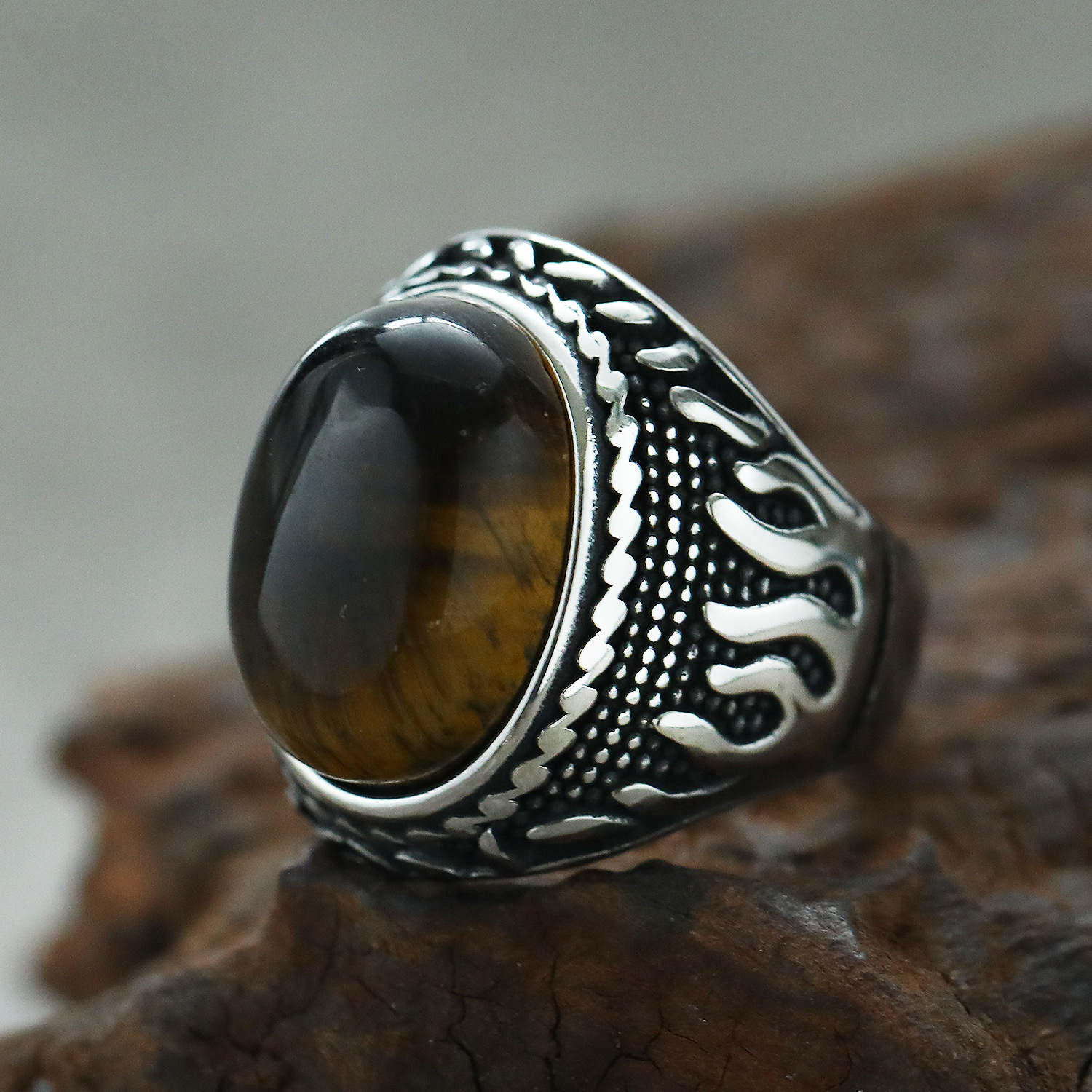 Steel tiger's eye stone US Size #7