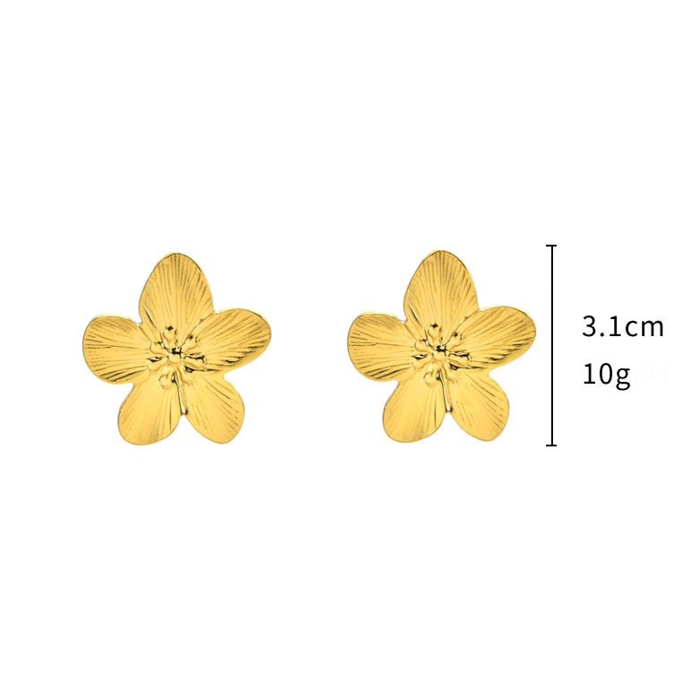 3:flower earrings 3