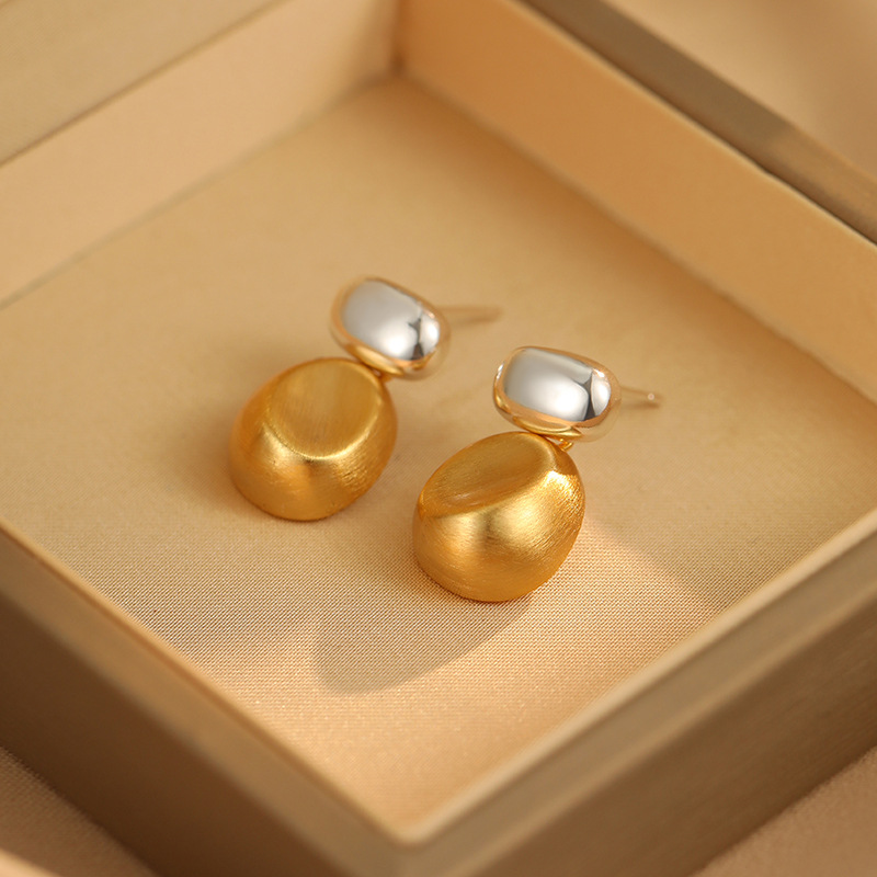 1:Silver + gold brushed earrings 01