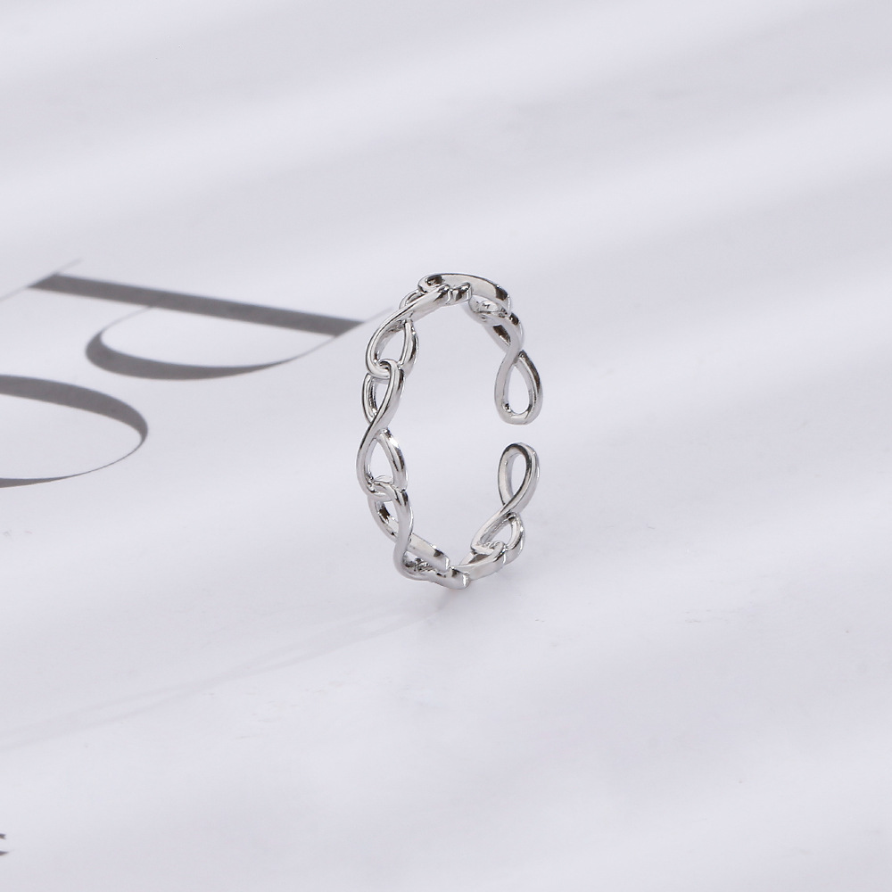 1:White Gold infinite Mobius ring