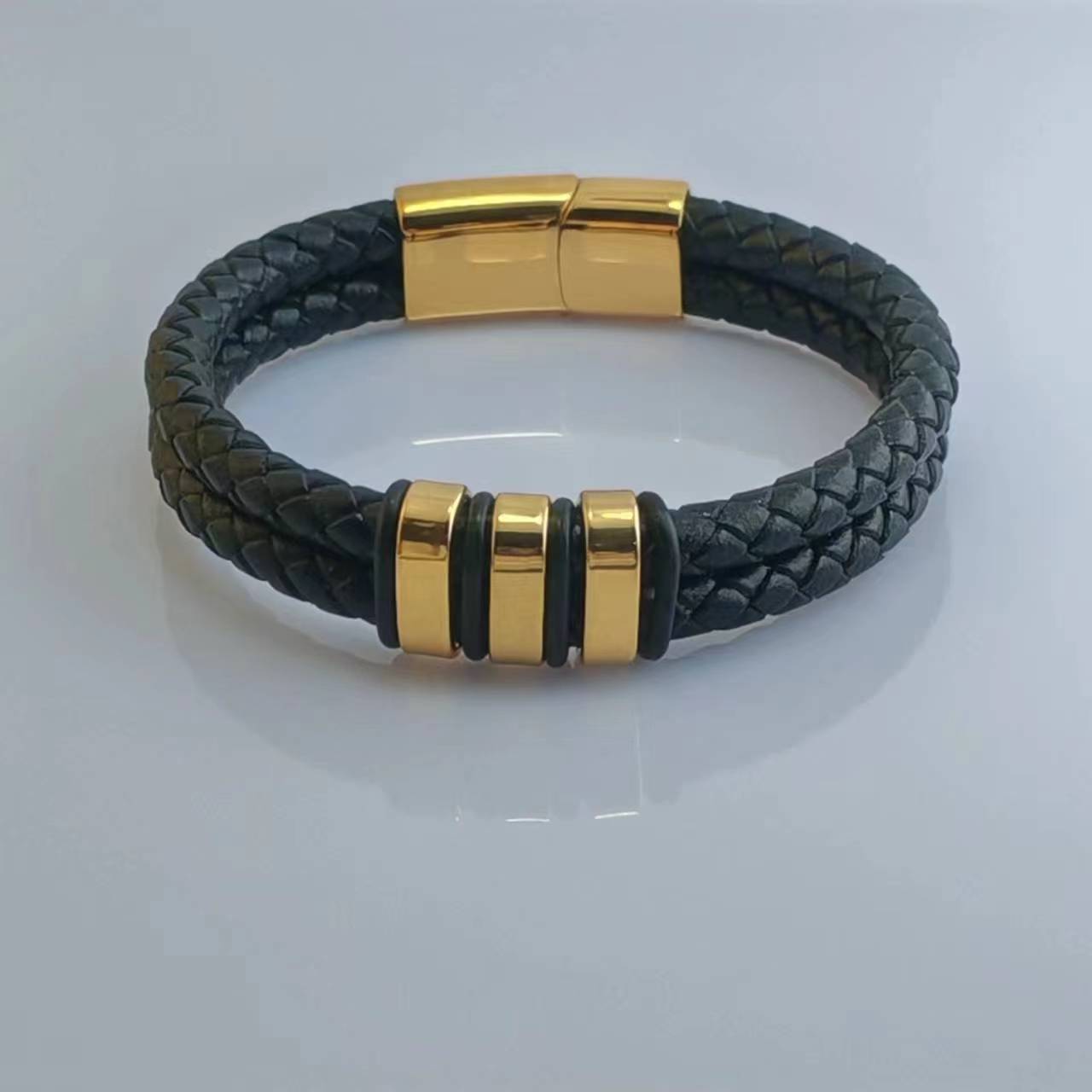 Black leather [gold] Inner perimeter :165mm