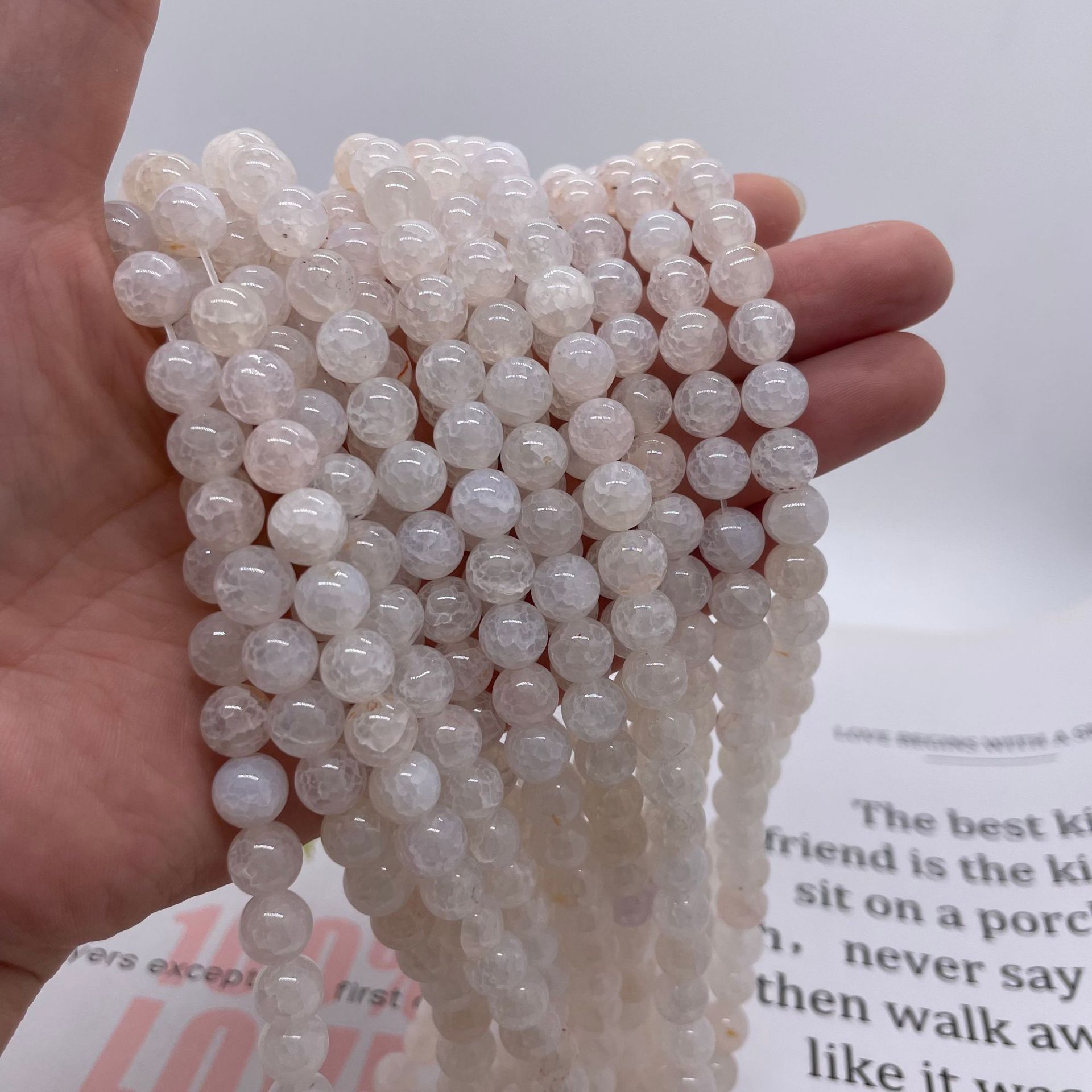 White ice flower agate 6mm (about 60 pieces) /Stra