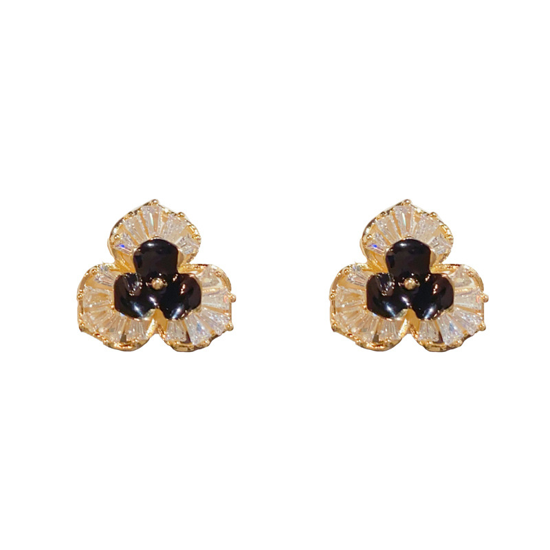 1:Black full diamond three-leaf flower earrings (thick real gold plating)