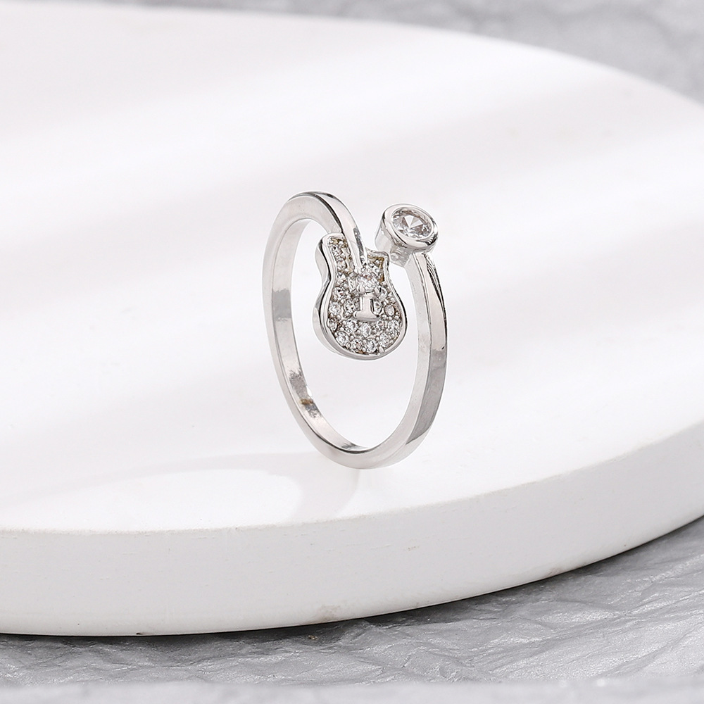 1:White Gold zircon guitar ring