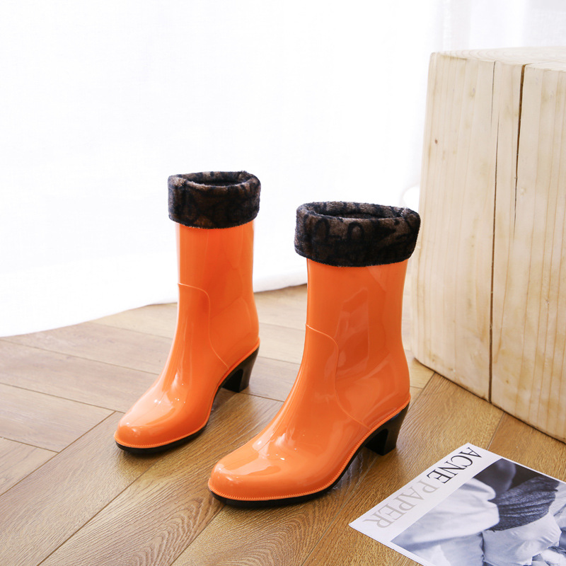 High Heeled Orange fleece-lined