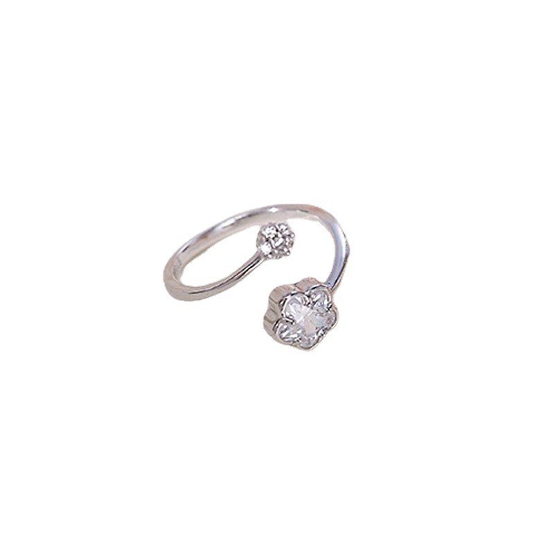 White Diamond Cherry Blossom Ring (White gold)