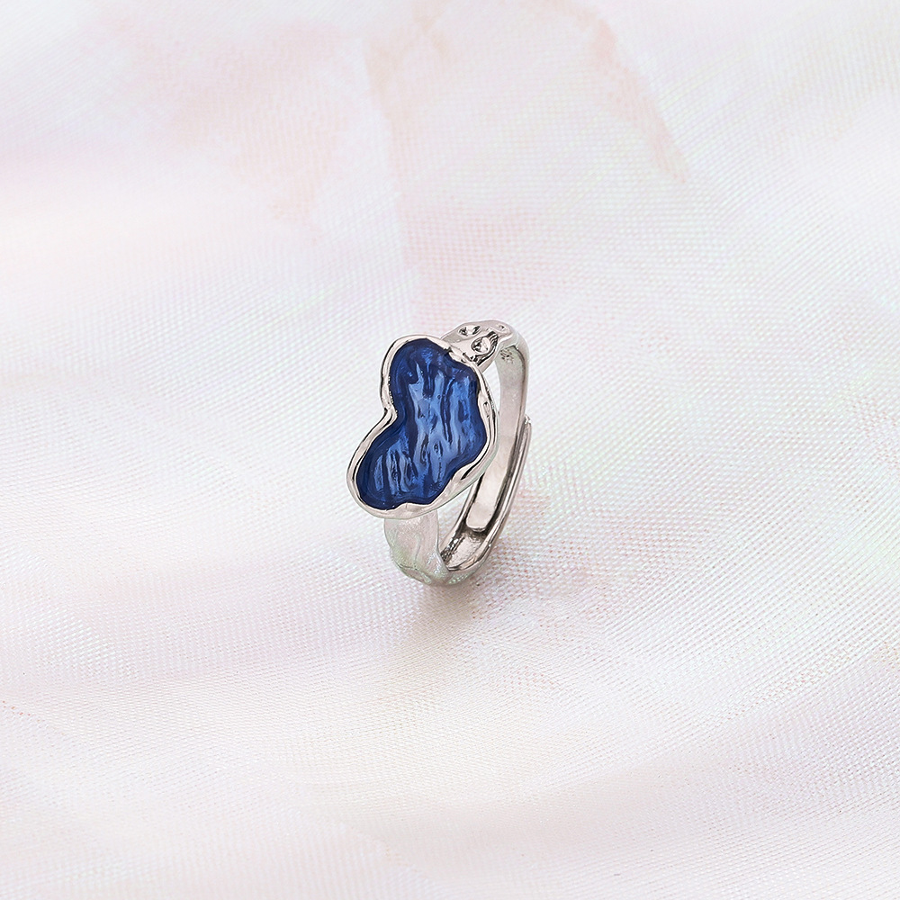 2:Royal Blue Heart Ring