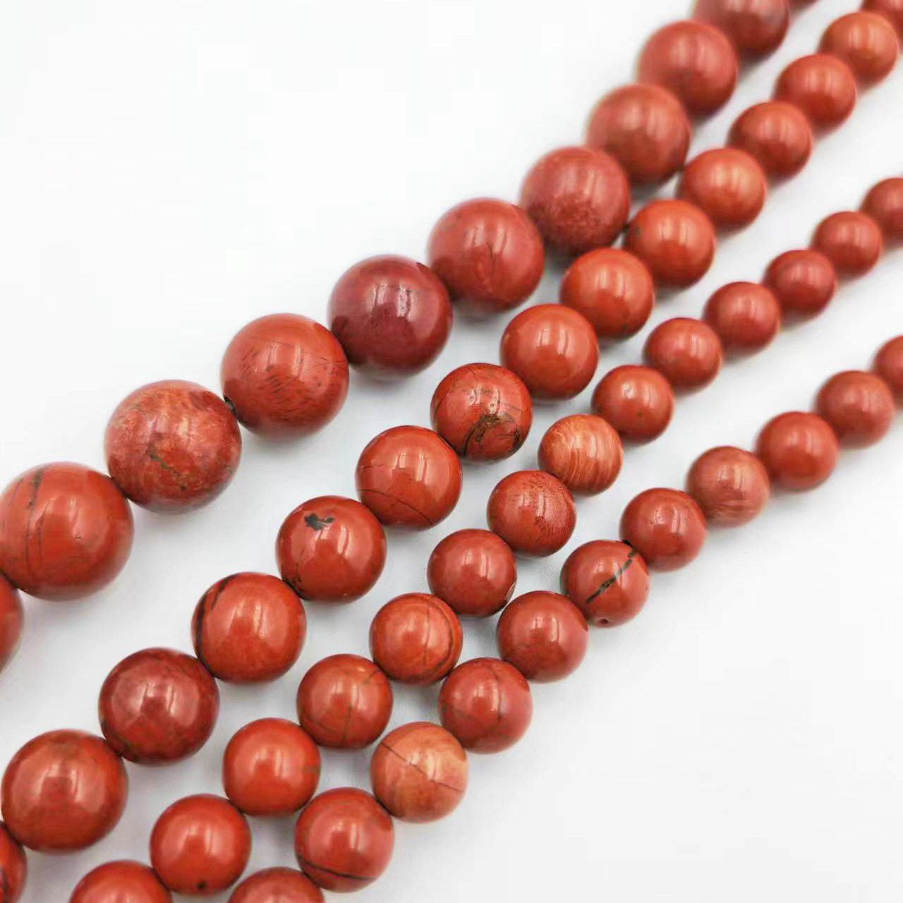 Natural Red Jasper Redstone 4mm/treaty 93