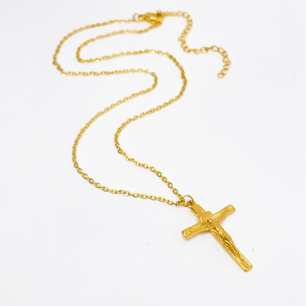 1:A233 Cross Necklace Gold