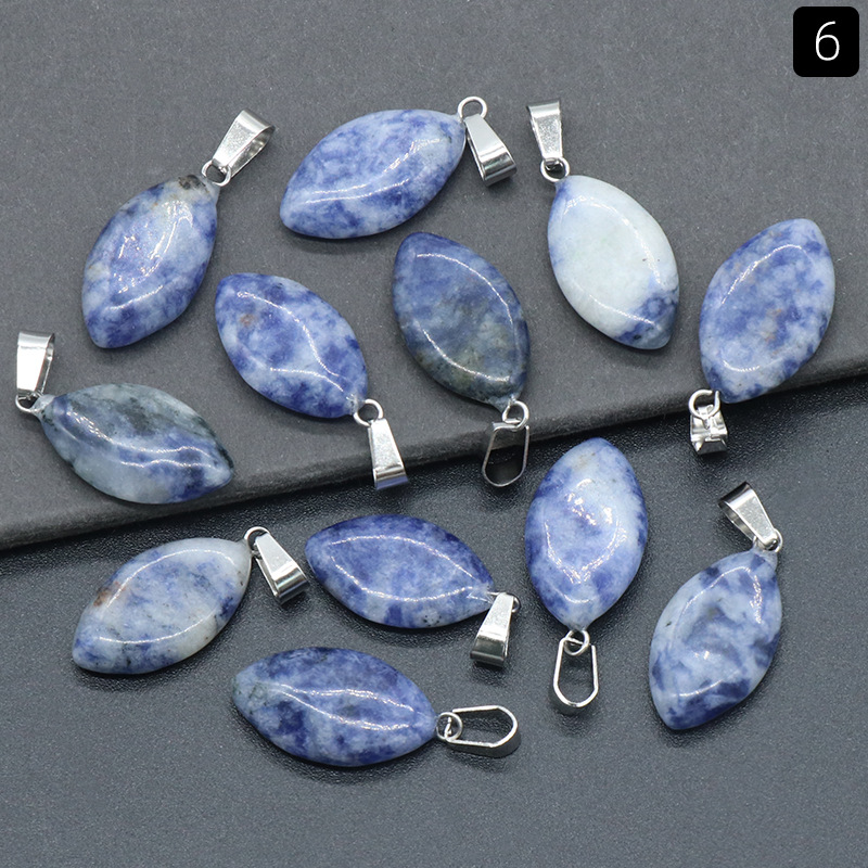 7:22mm blue dot Jade (single)