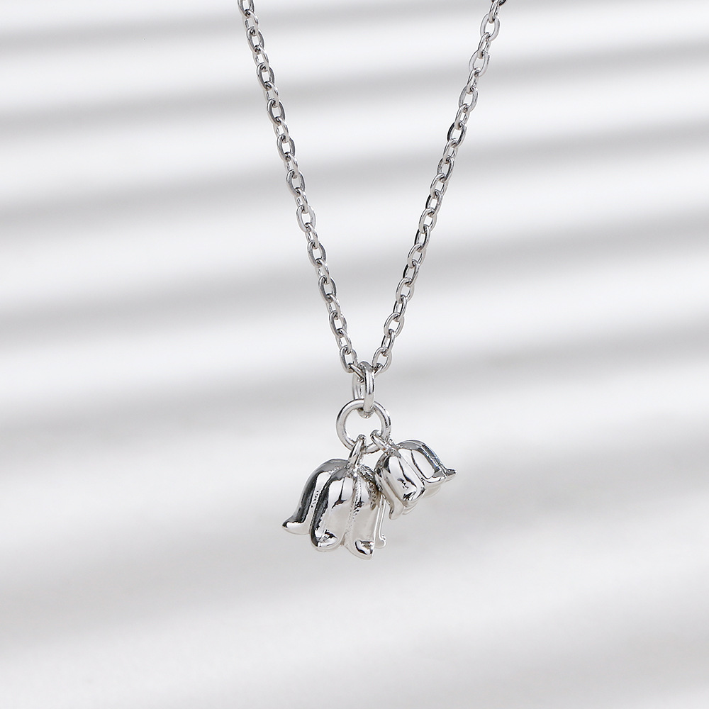 1:Lily of the Valley necklace (White Gold)