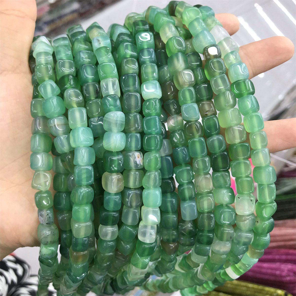 1:01-green agate