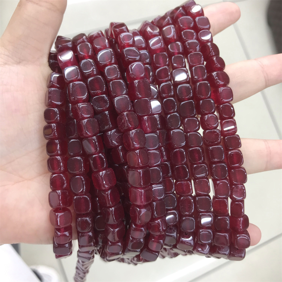 34:34-transparent red jade