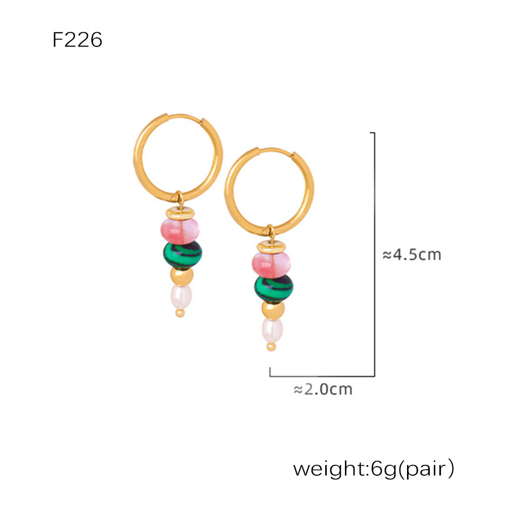 4:F226-green natural stone earrings