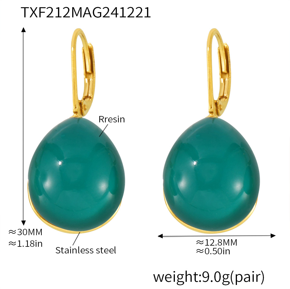 3:Txf212-green resin earrings