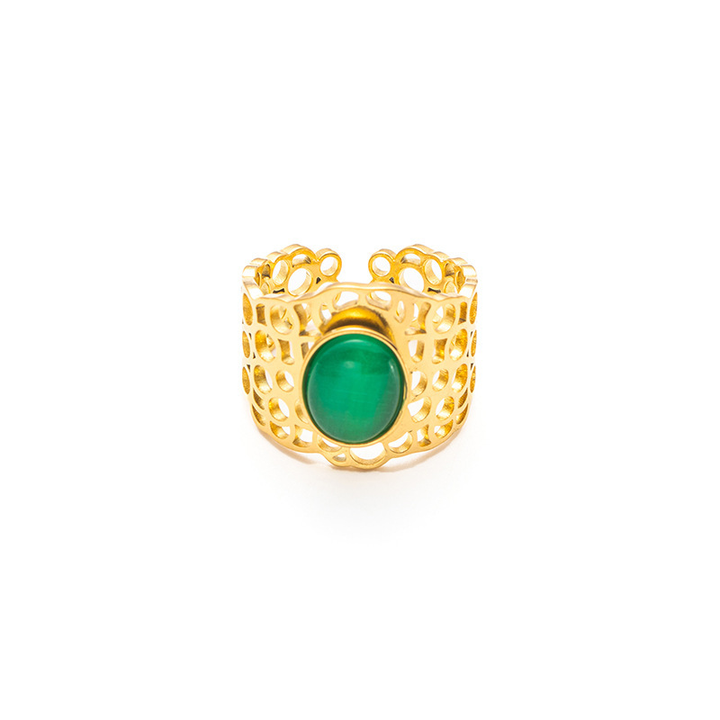 Grass green opal gold ring