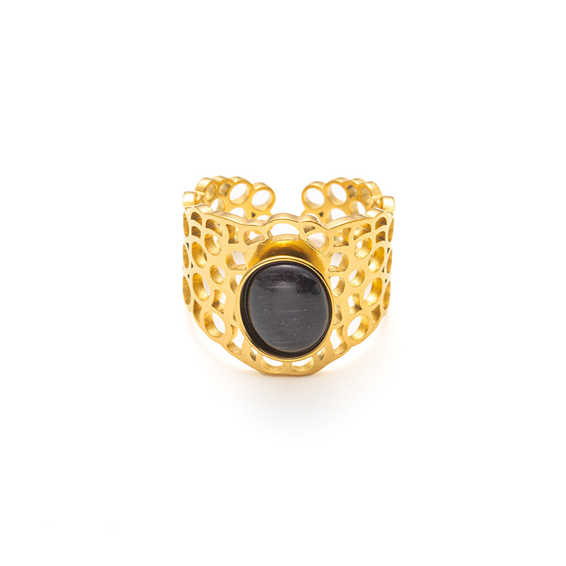 6:Black opal gold ring