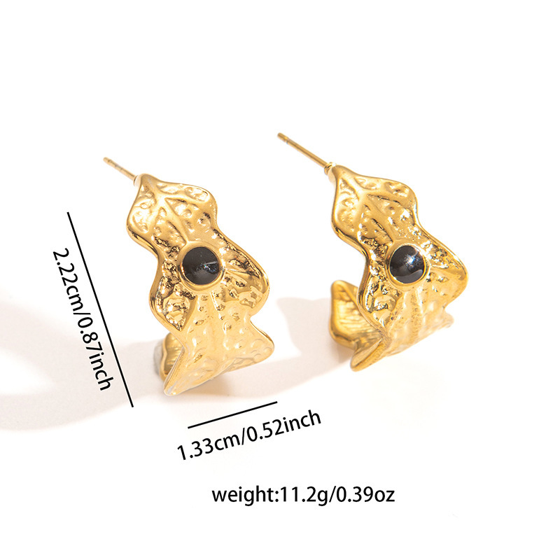 3:Z black earrings # 2